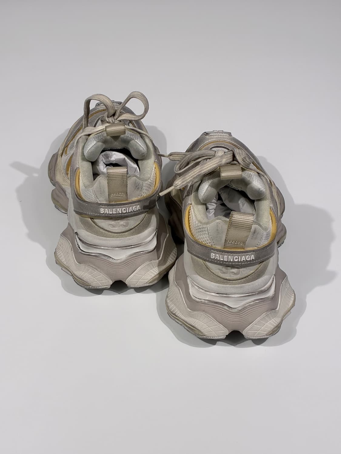 발렌시아가 카고 스니커즈 라이트 베이지 35사이즈 상품이미지3