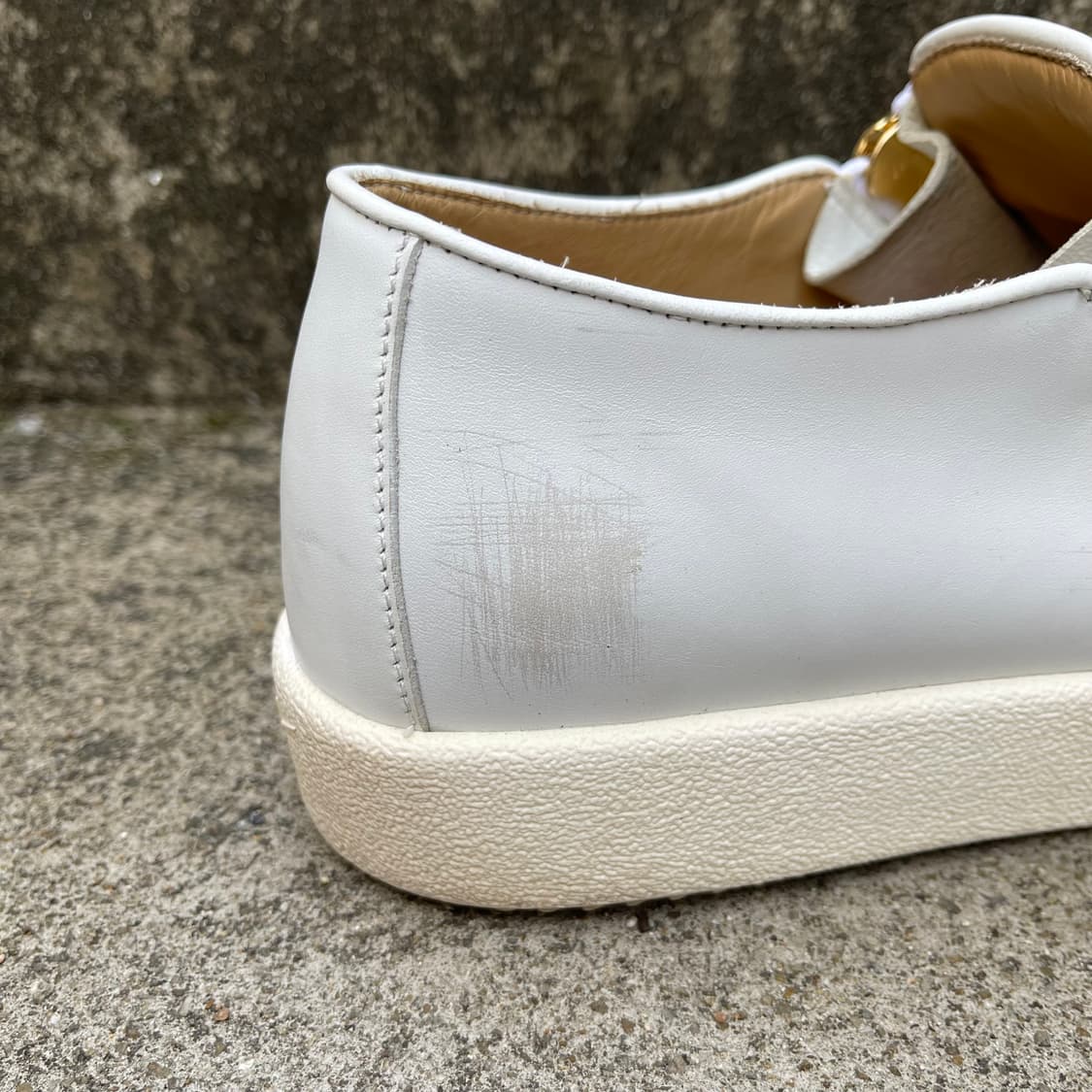 [40.5] Giuseppe Zanotti 지퍼 디테일 레더 슬립온 상품이미지6