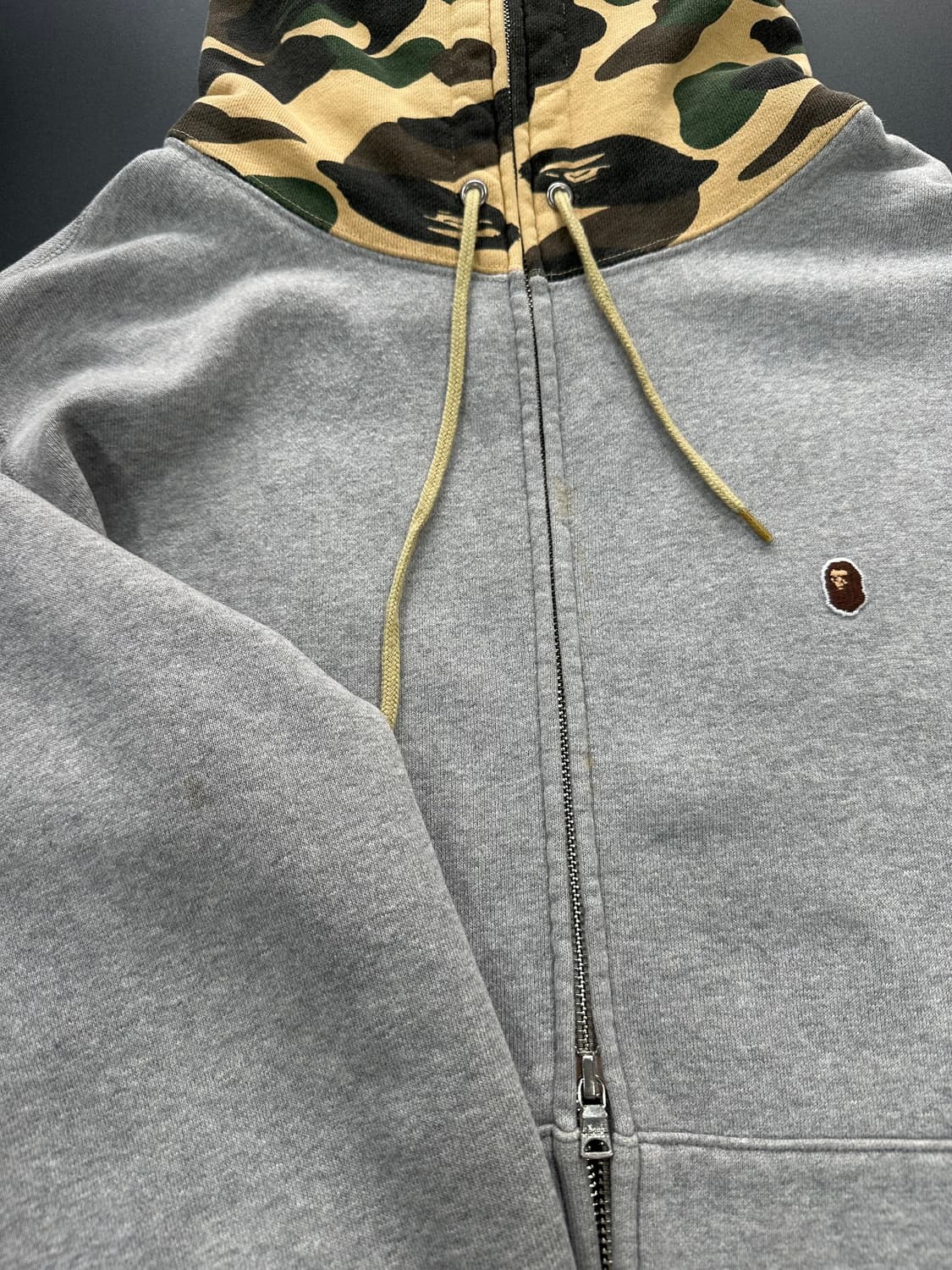 베이프 1st 카모 자수사루 원포인트황계 풀 후드집업 그레이 상품이미지6