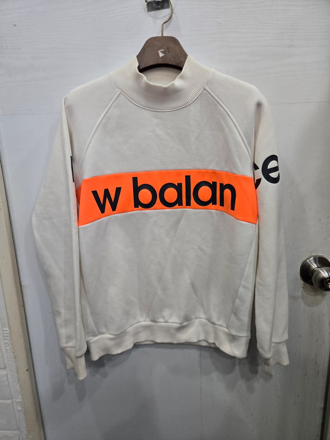 90(M)사이즈)) NEW BALANCE 뉴발란스 맨투맨 티셔츠! 상품이미지1