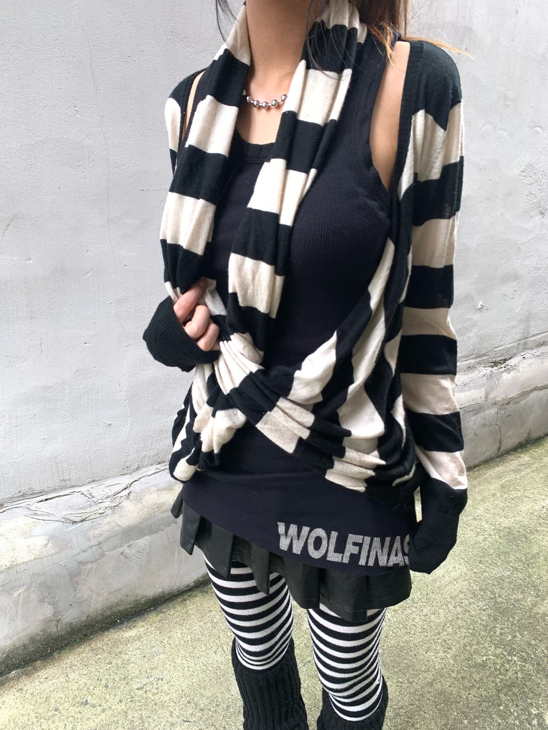 Twisted drape stripe cardigan   상품이미지2
