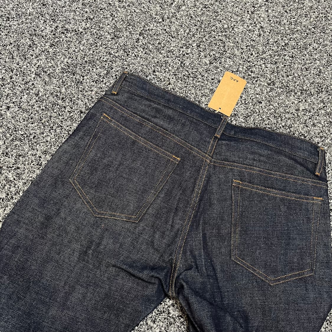 A.P.C 아페쎄 쁘띠 뉴 스탠다드 데님 31 상품이미지9