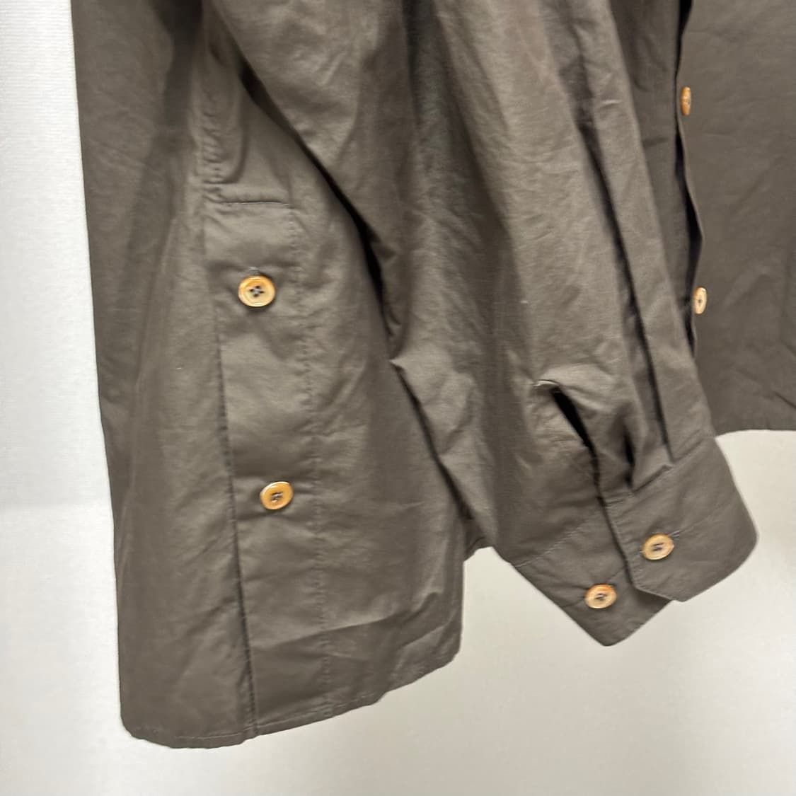 48) 르메르 22ss 트위스트 셔츠 상품이미지3