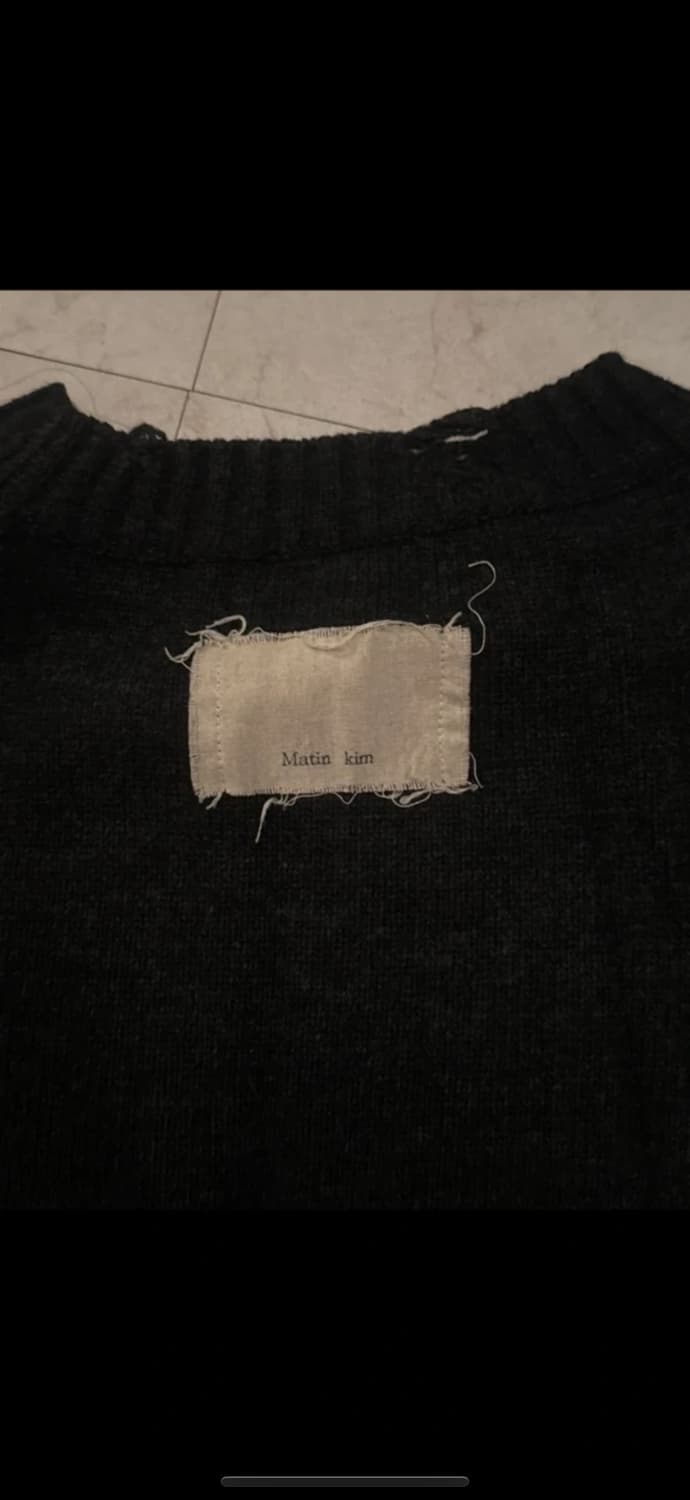 마뗑킴 차콜 니트 F 상품이미지4