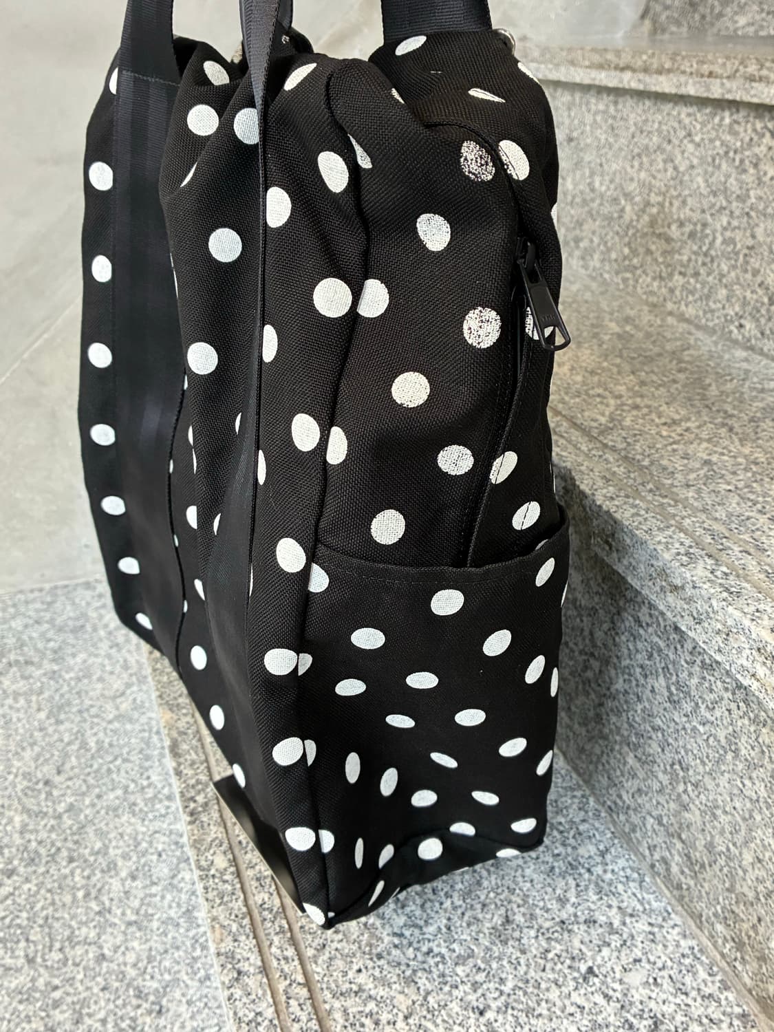 꼼데가르송 블랙 도트 백팩 상품이미지5