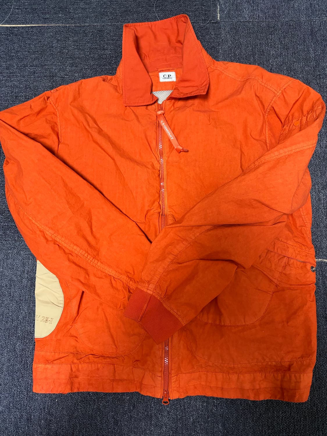 cp컴퍼니 크롬 R렌즈 와펜 오버셔츠 48 상품이미지2