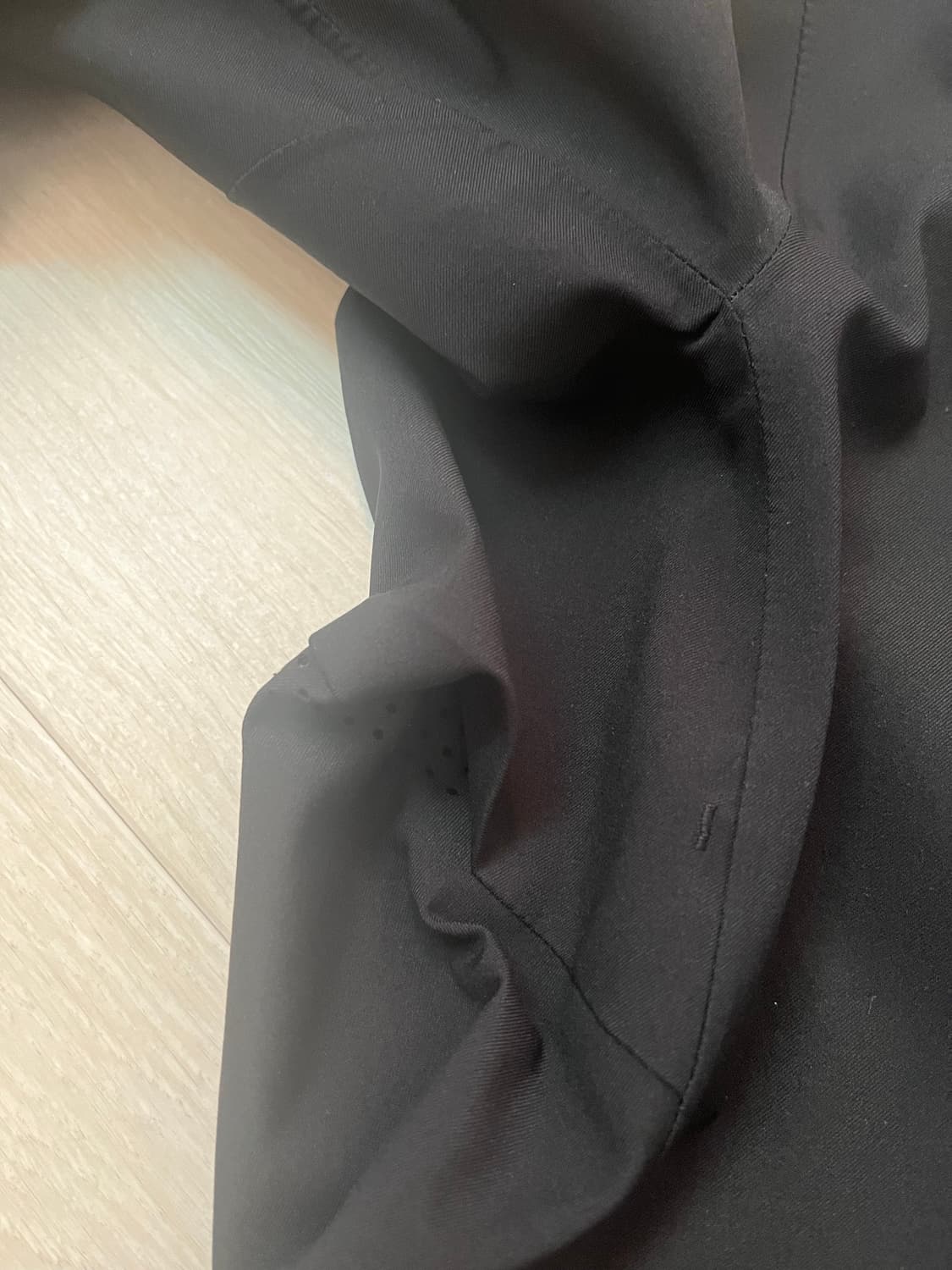 유니클로 블록테크 파카(블랙, L사이즈) 상품이미지3