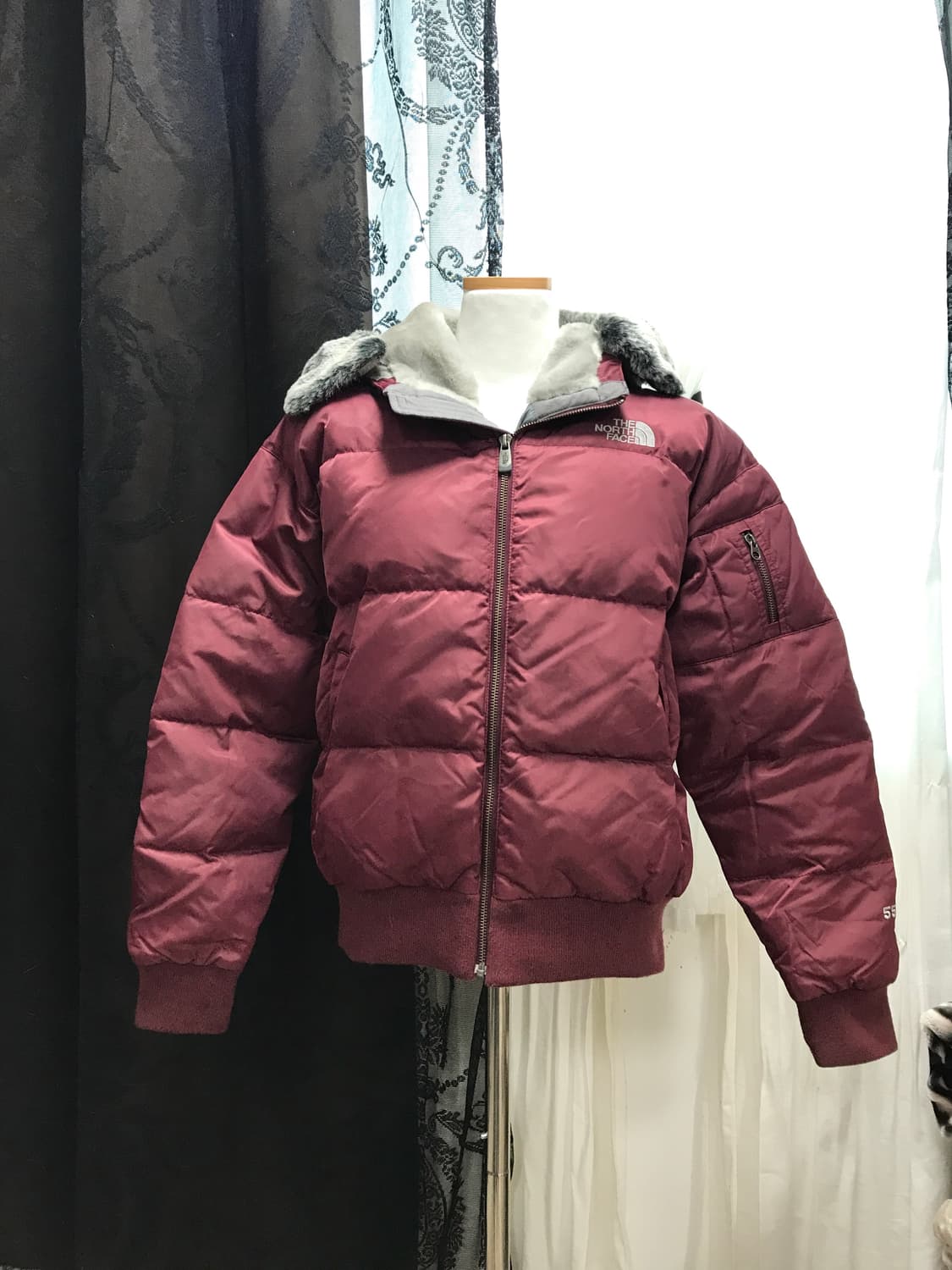 노스페이스 패딩 우먼  상품이미지1