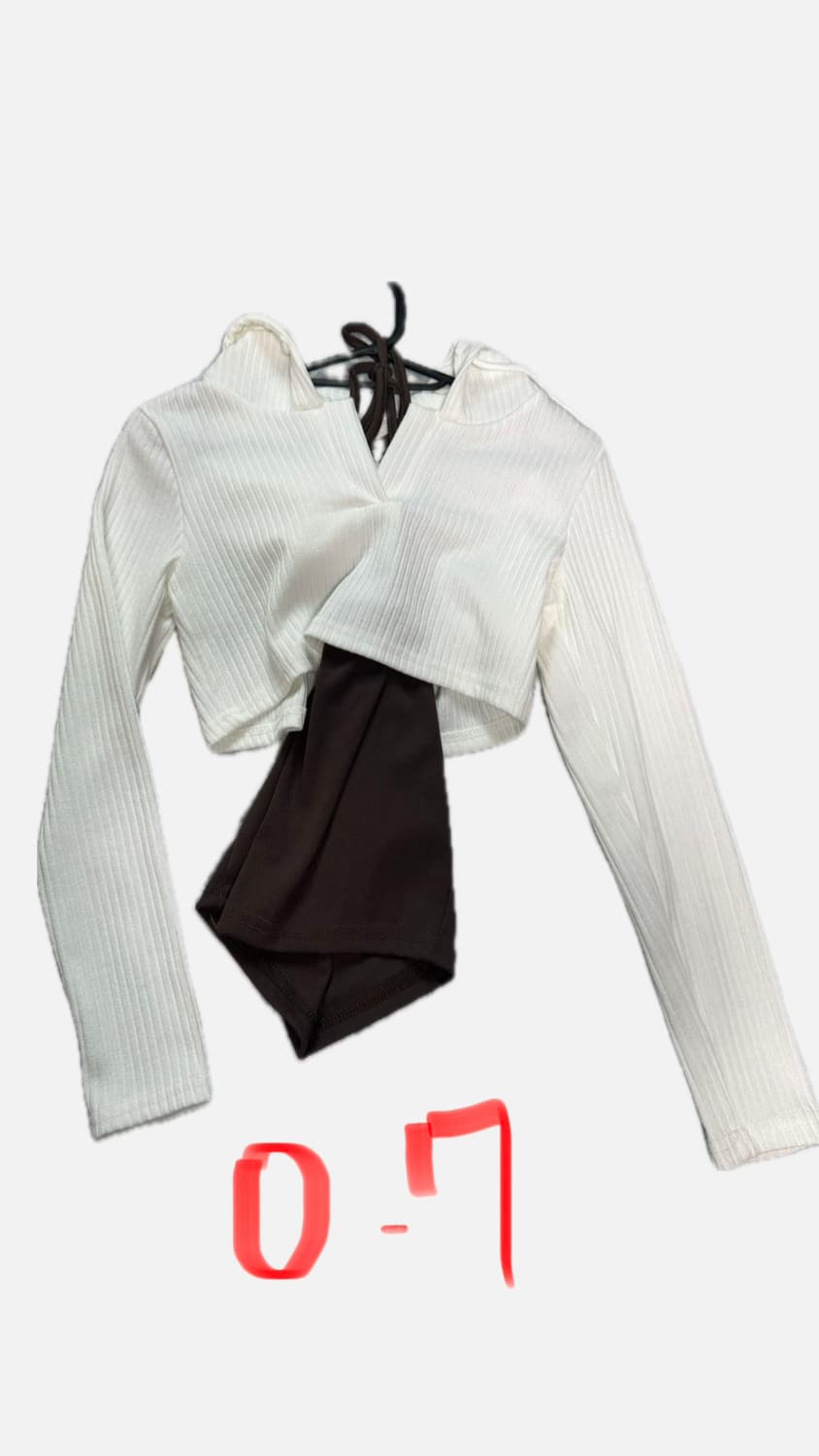 홀터넥 니트 세트 상품이미지1