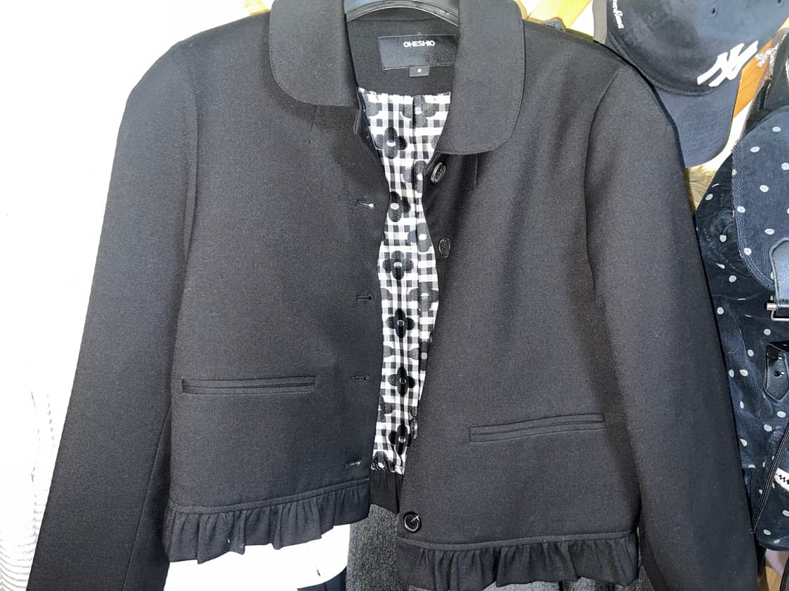 오헤시오 라운드 프릴자켓 블랙 상품이미지1