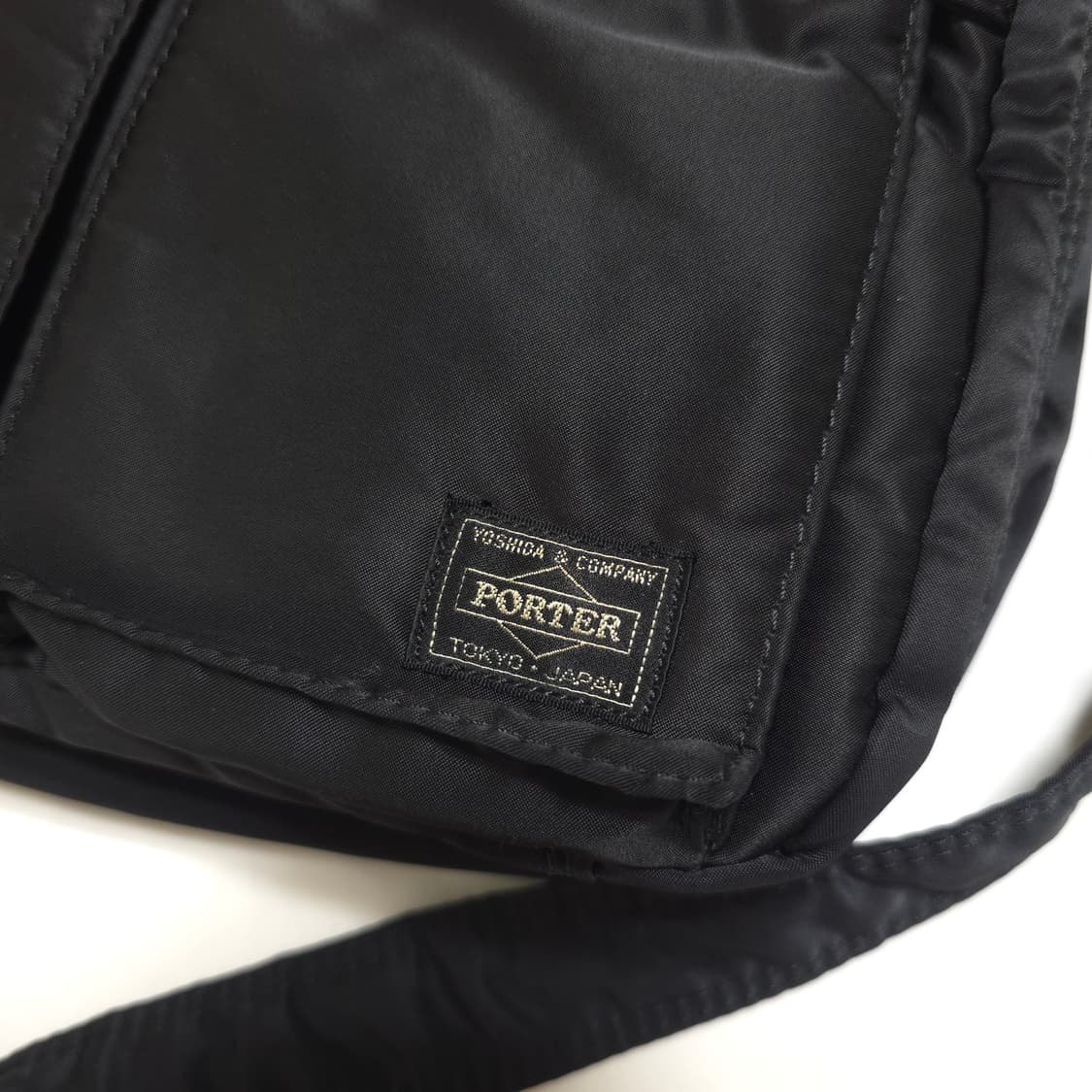 요시다포터 탱커 숄더백 L, 탱커 숄더백 라지 (207 상품이미지3