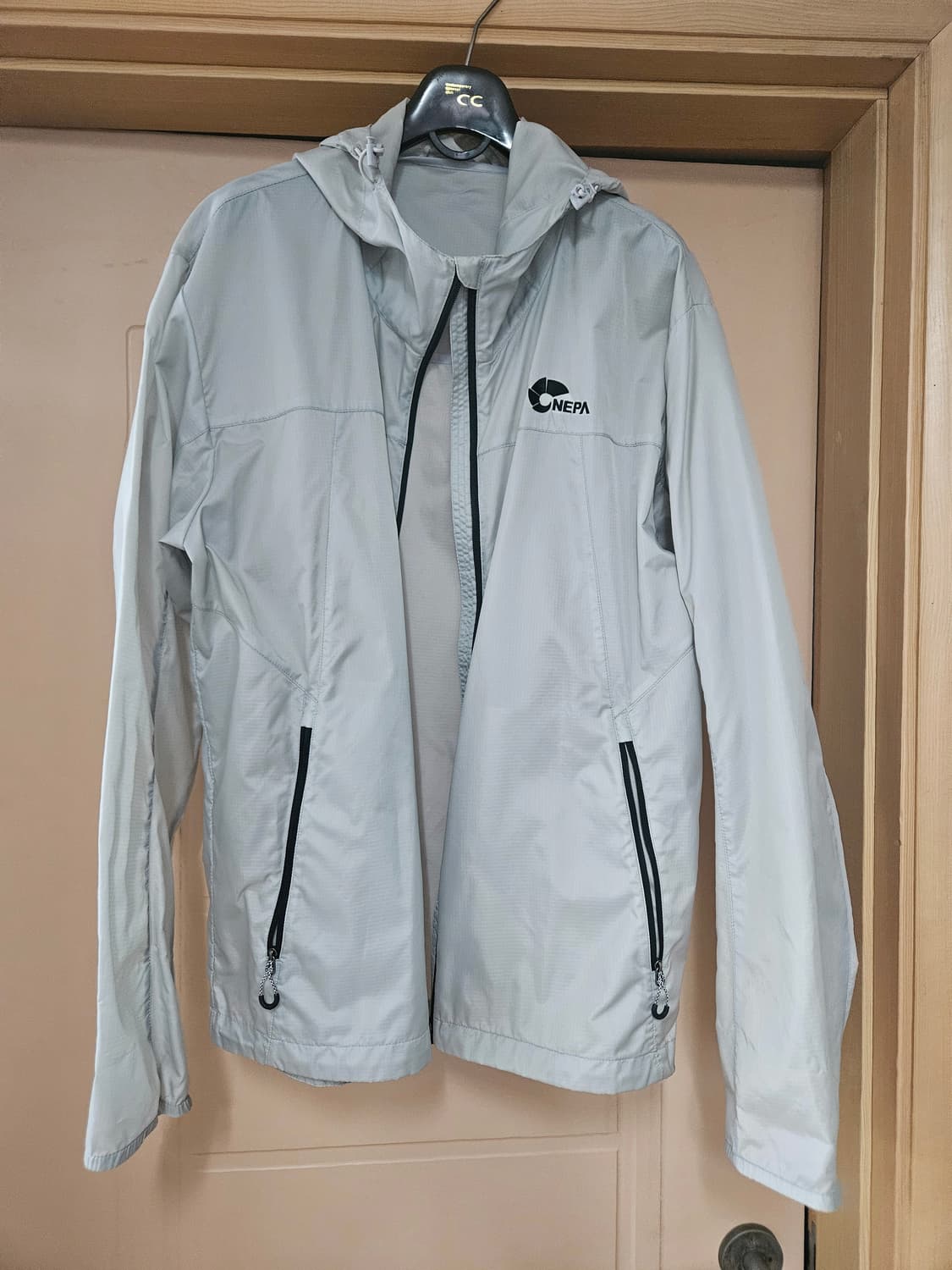 네파 바람막이 자켓 상품이미지1