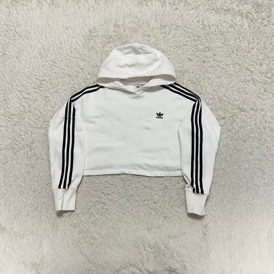 Adidas Firebird White Cropped Hoodie 상품이미지4