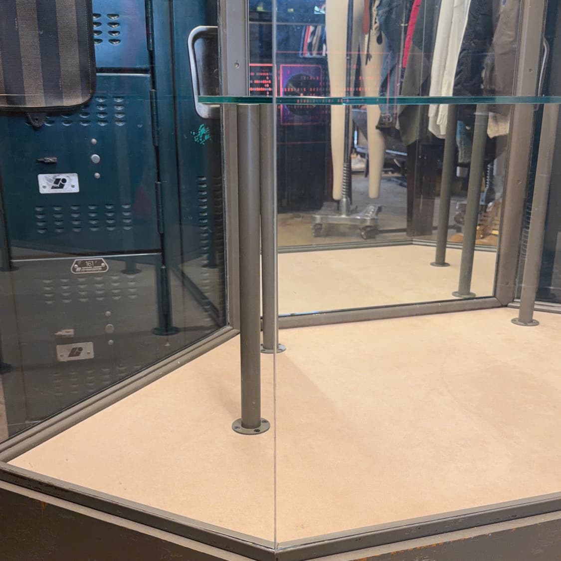 빈티지 소품 E Pollard & Co 영국 쇼케이스 진열장 상품이미지8