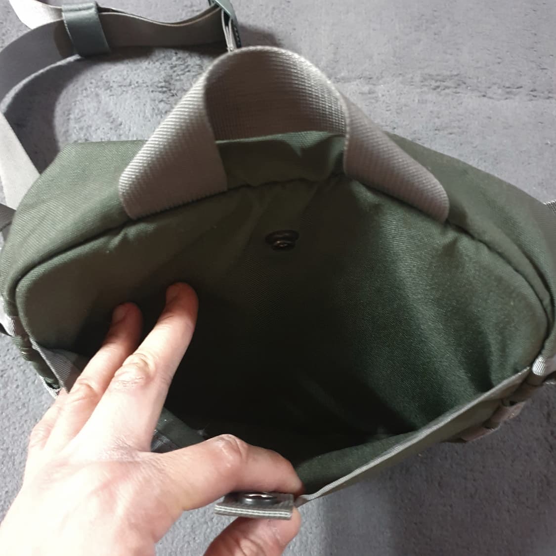 그레고리 밀리터리 크로스백 슬링백 상품이미지6