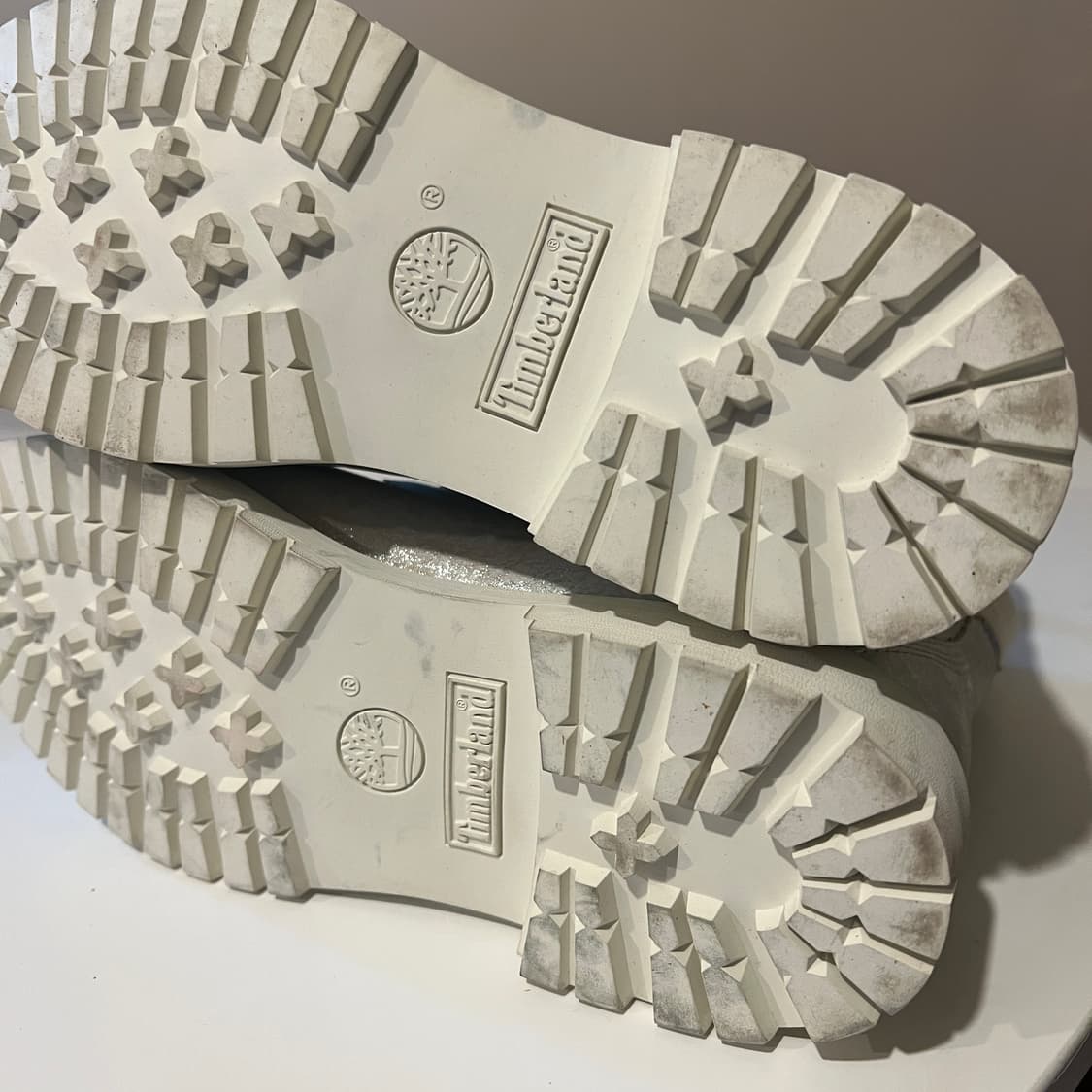 팀버랜드 6인치 실버 글리터 부츠 상품이미지6