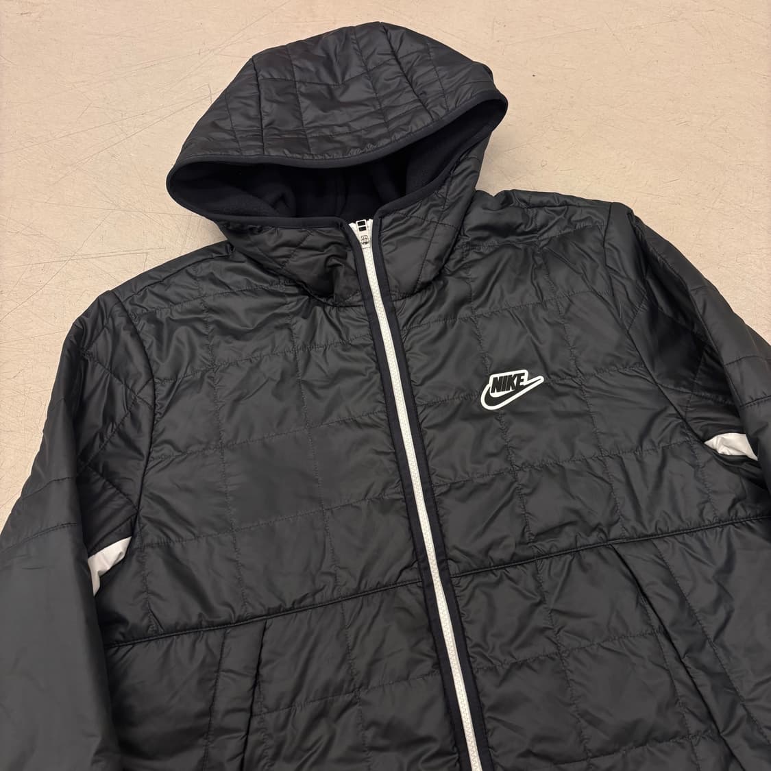 나이키 퓨추라 투톤 후드 점퍼 상품이미지2