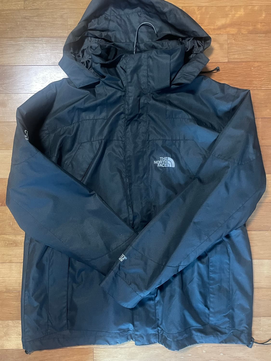 노스페이스 바람막이 상품이미지1
