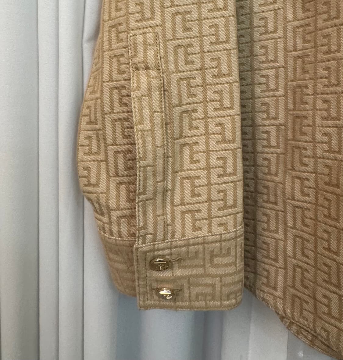 balmain 모노패턴 오버핏 셔츠 자켓  상품이미지5