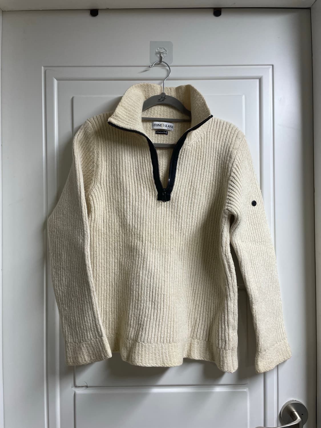 스톤아일랜드 하프 집업 니트 상품이미지2