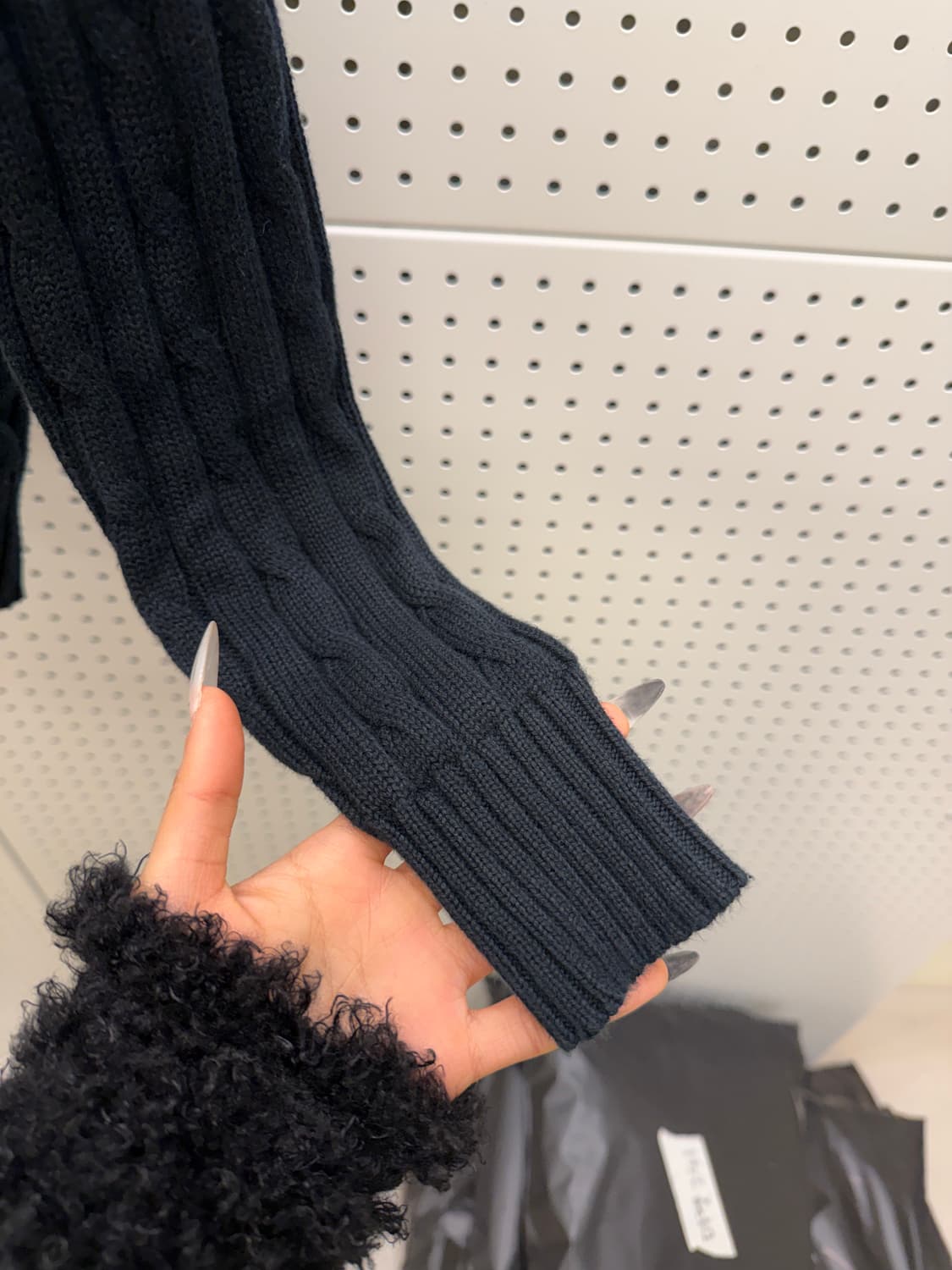 폴로 랄프로렌 네이비 케이블 브이넥 니트 U1028 상품이미지4