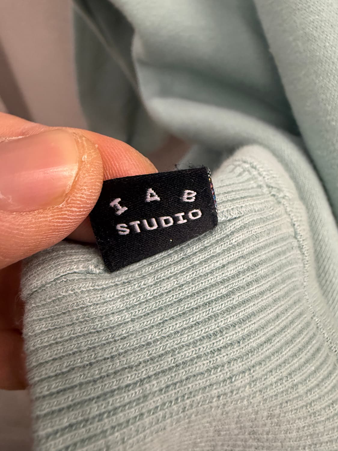 아이앱 스튜디오 IAB STUDIO 맨투맨 XL 상품이미지6