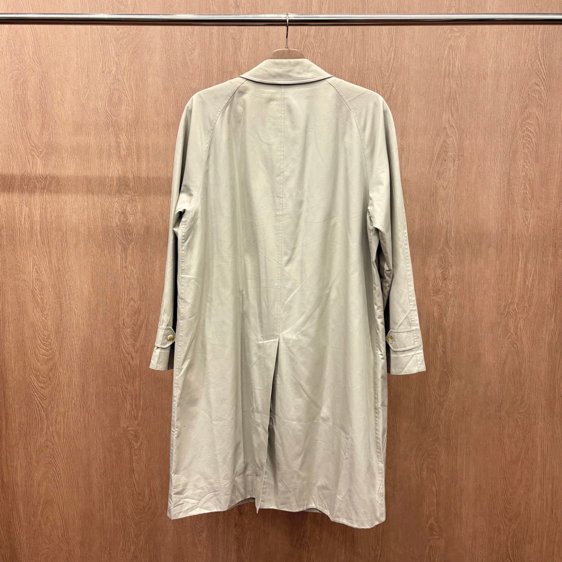 버버리 롱 트렌치 코트 히든 버튼업 히든 포켓 디테일 베이지 상품이미지3