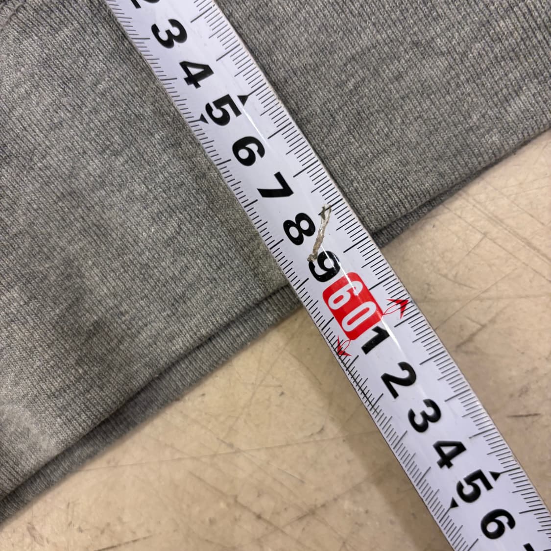 후아유 그레이 빅로고 후드집업 상품이미지4