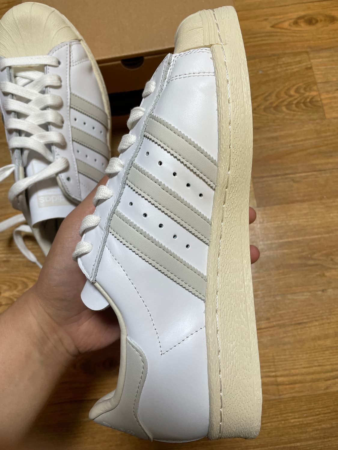 슈퍼스타82 새상품 (265mm) 상품이미지5