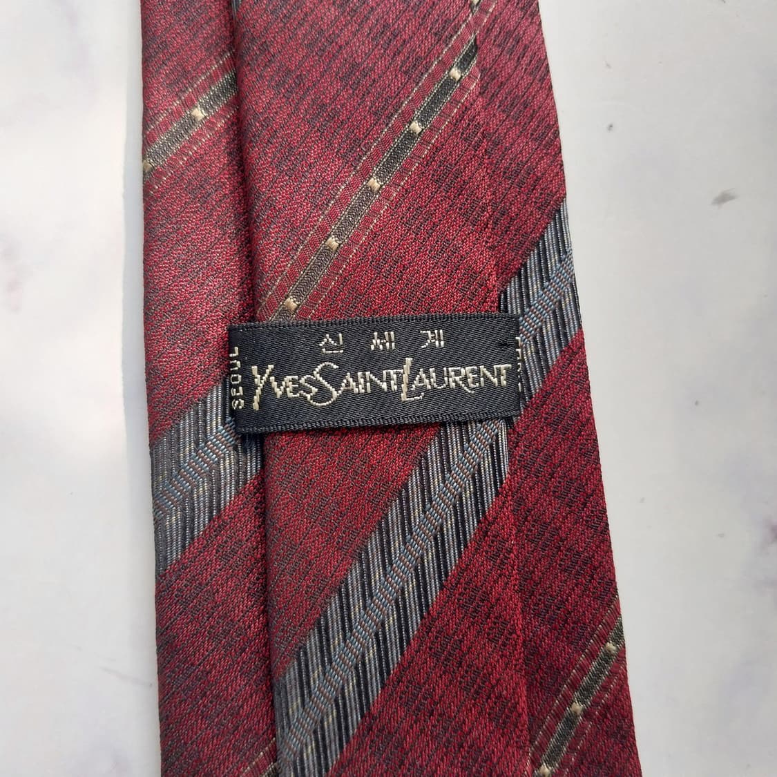 입생로랑 넥타이 와인 스트라이프 B등급 K2430
 상품이미지7