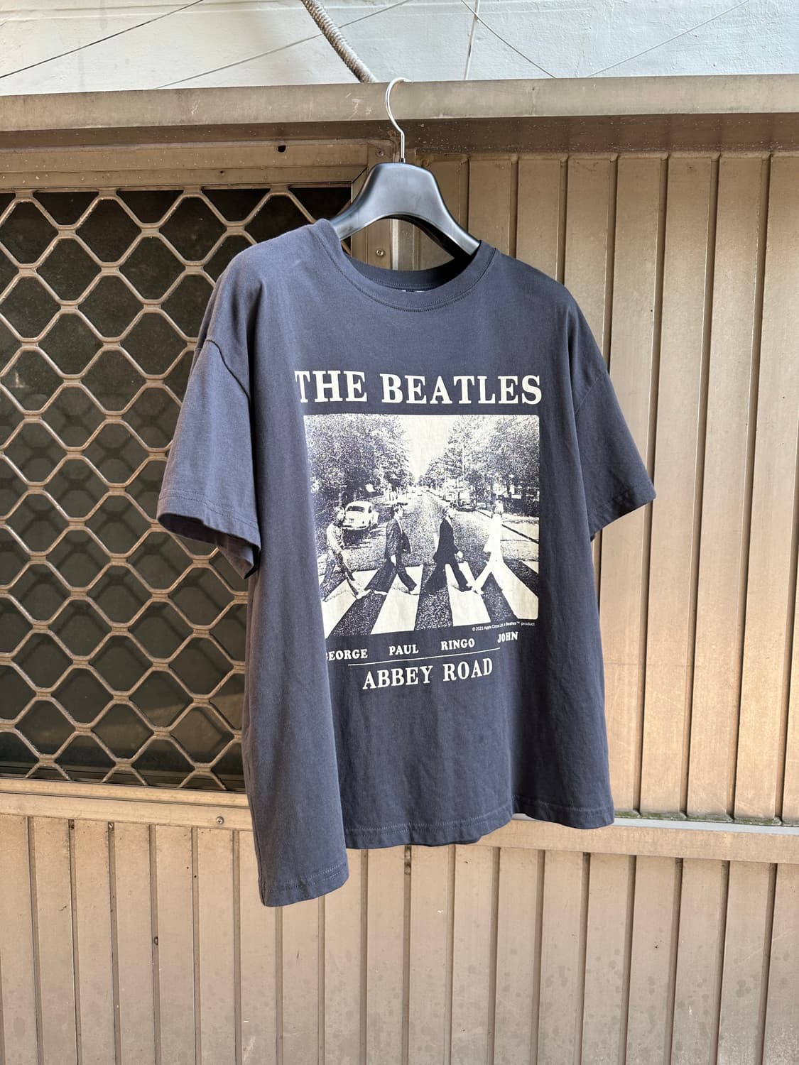 The Beatles official logo tee 상품이미지2