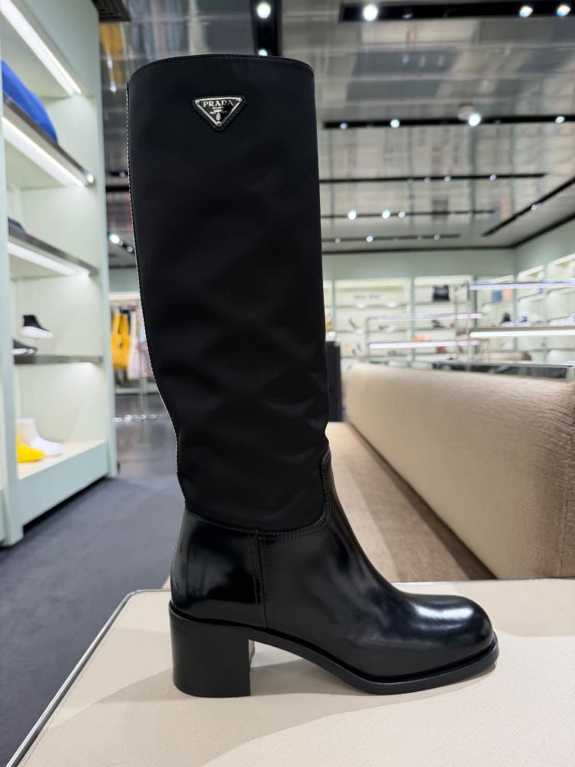 프라다 레더 나일론 부츠 (38사이즈) 상품이미지1