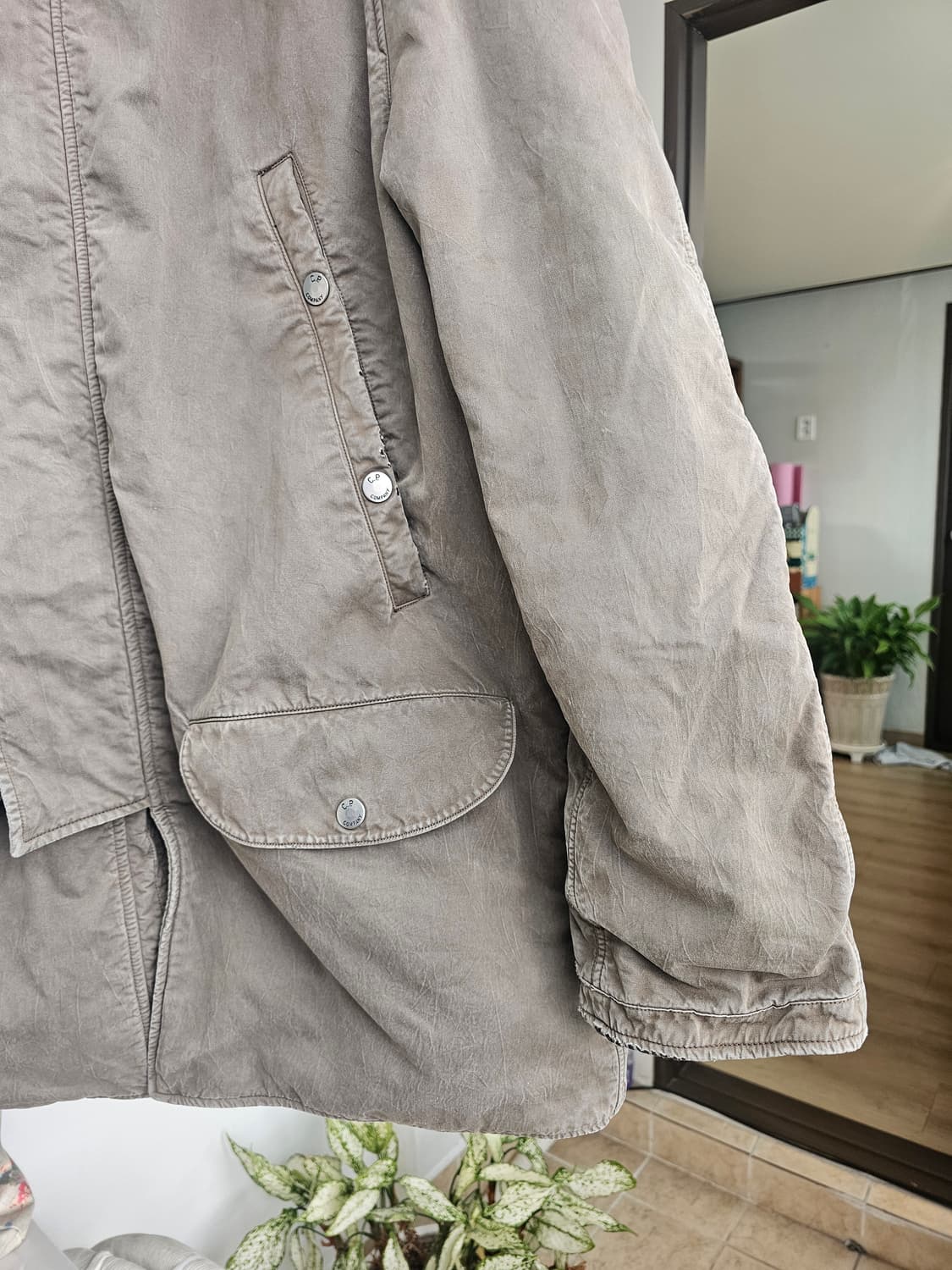 빈티지 아카이브!!씨피 CP 컴퍼니 카키 야상 자켓 팝니다 퍼자켓 상품이미지7