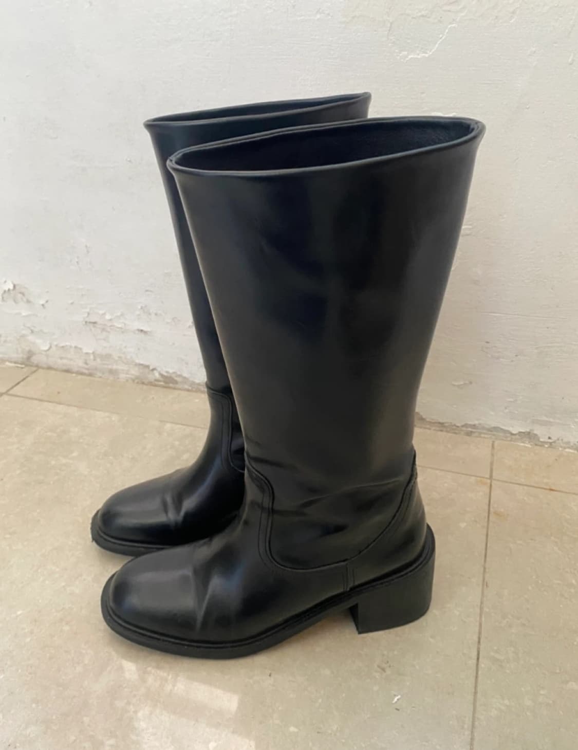 APTO앱토 쉐린 블랙 하프부츠 상품이미지4