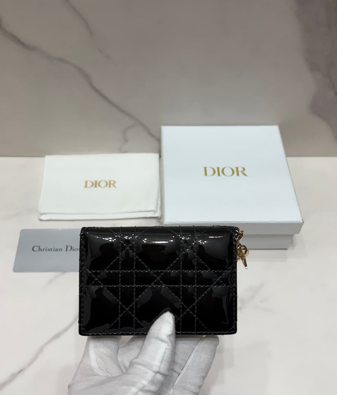 [정품] S급 디올 레이디 페이던트 까나쥬 반지갑 상품이미지2