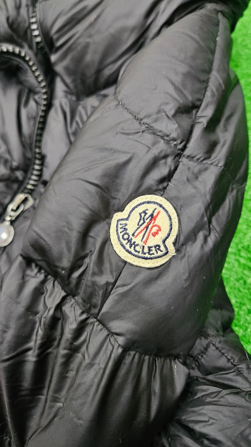 (정품)몽클레어 여성 블랙 패딩 1사이즈 상품이미지3