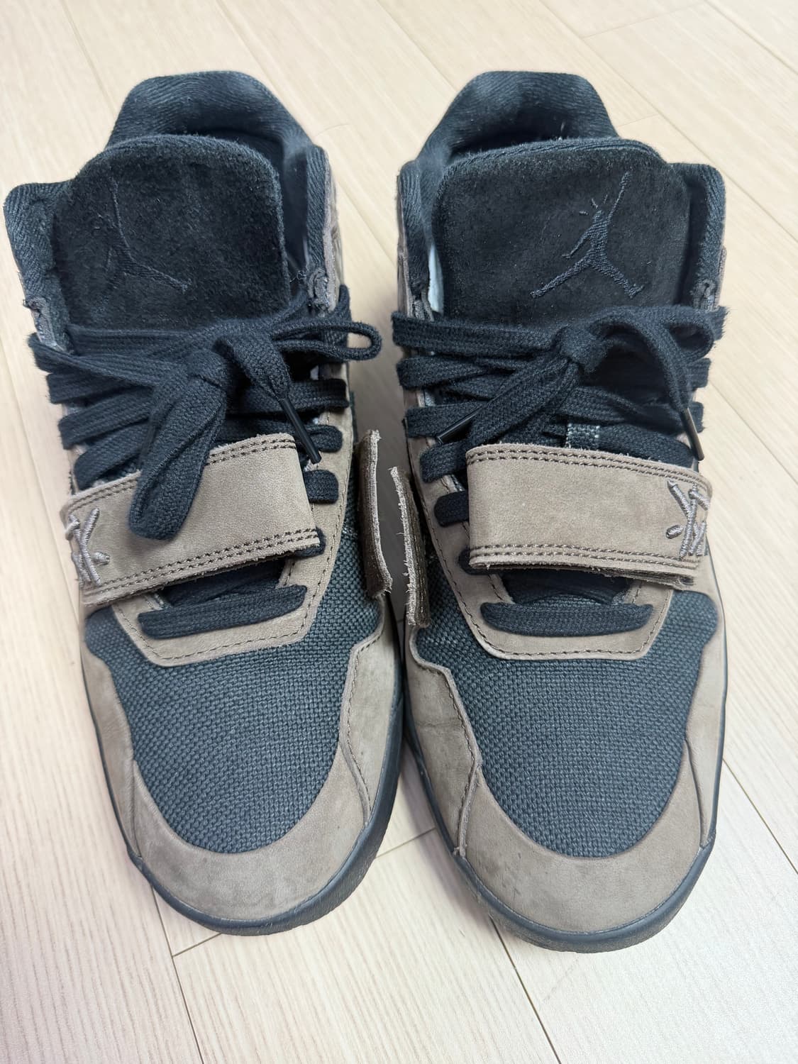 조던1 트래비스 스캇 점프맨 다크모카 275 상품이미지3