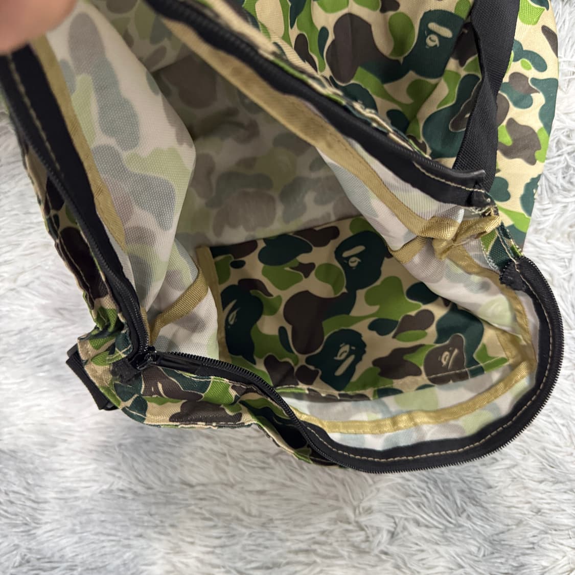 베이프 잡지부록 크로스백 35x42 상품이미지3