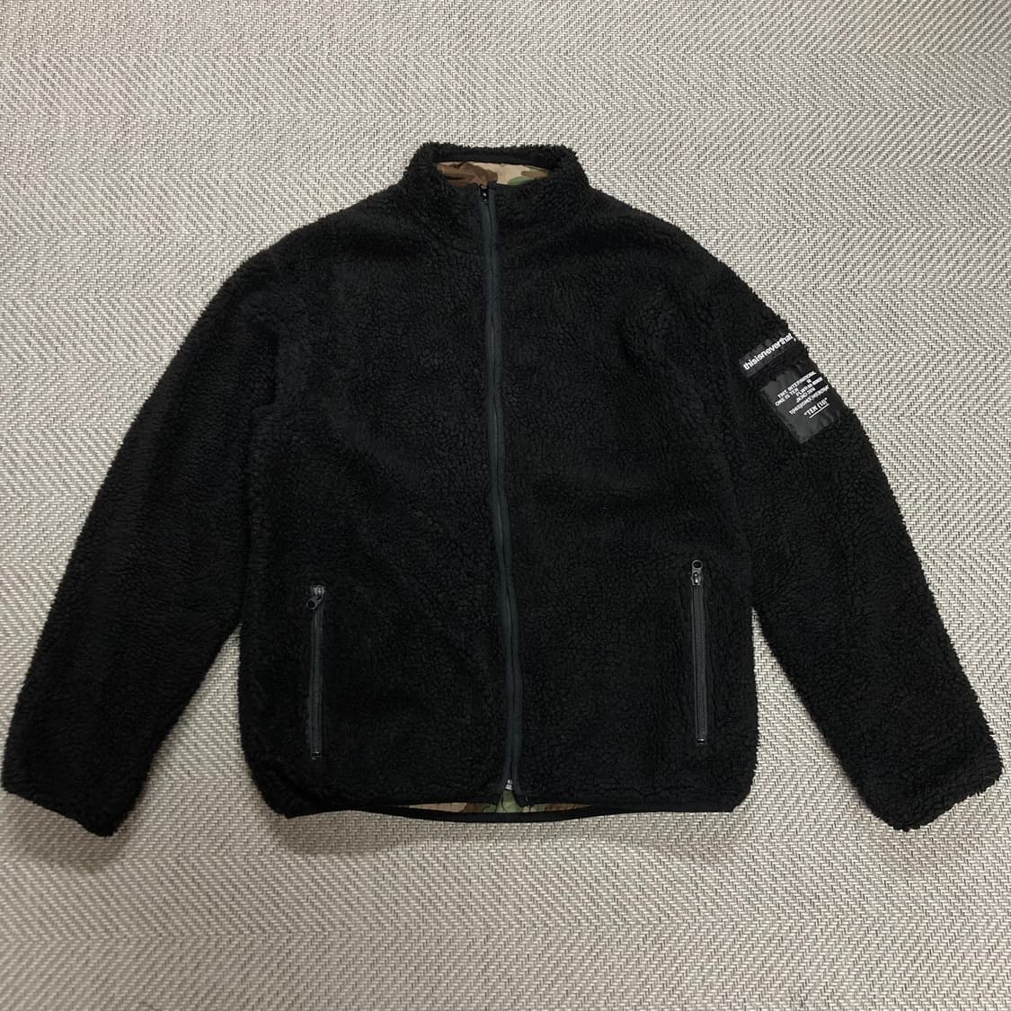 (M)디스이즈네버댓 카모 양면 플리스 집업 상품이미지4