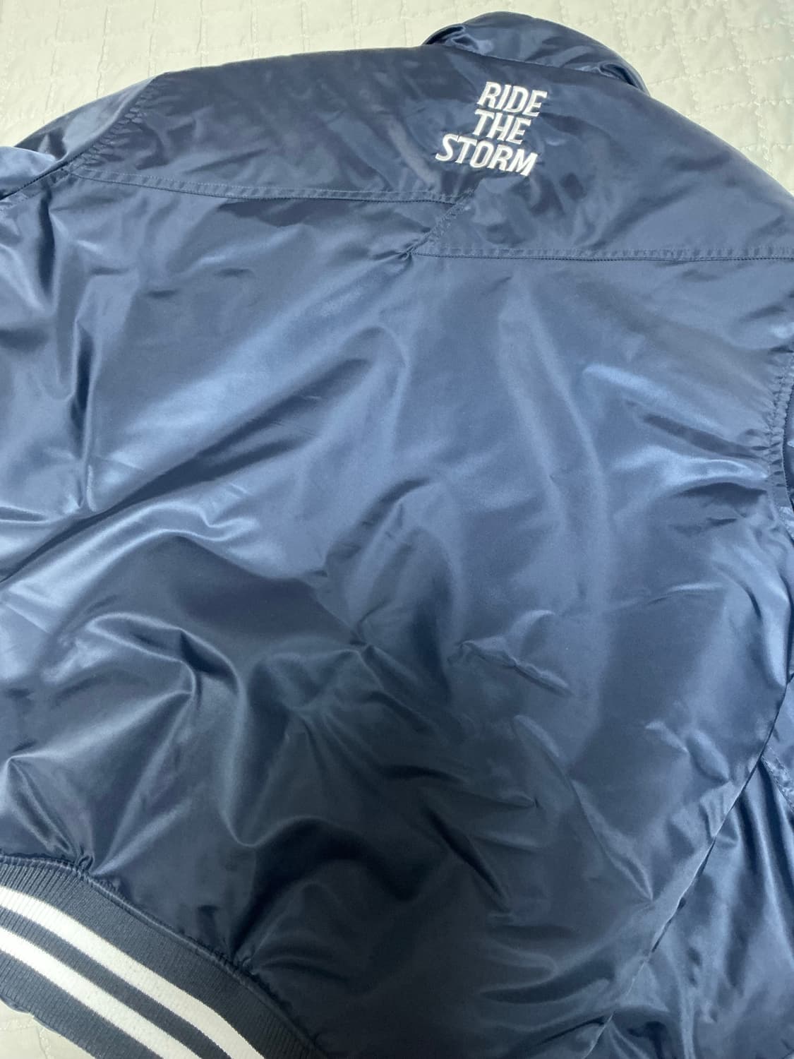 한화이글스 26년도 동계점퍼 3XL 급처 상품이미지2