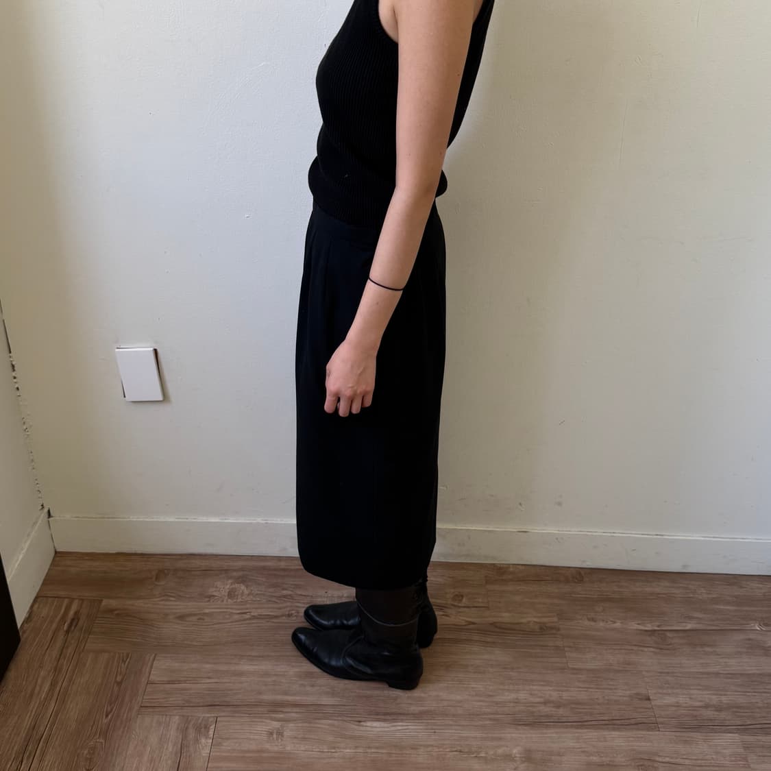 버버리 블랙 스커트 상품이미지2