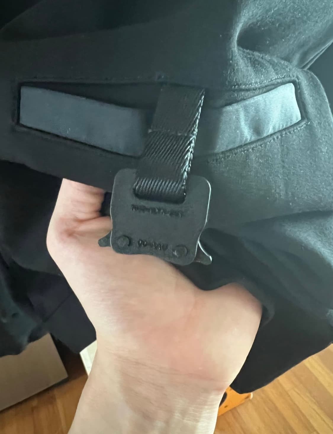 알릭스 맨투맨 XL 상품이미지3