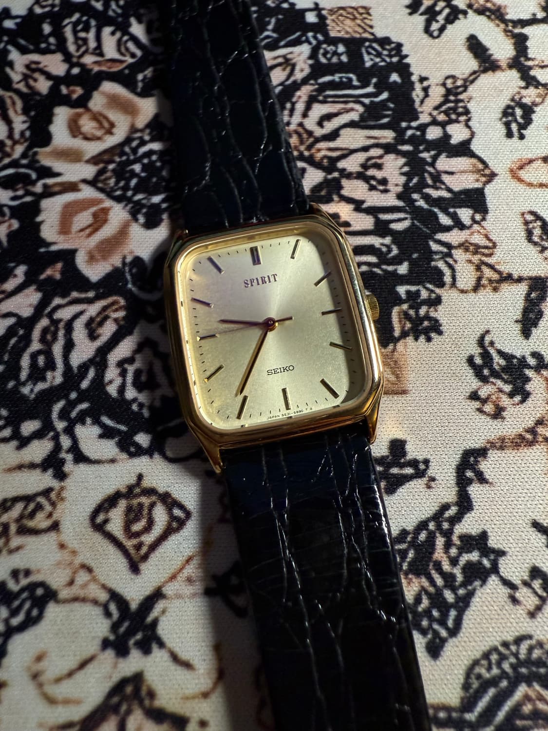 Seiko 빈티지 쿼츠 시계 상품이미지1