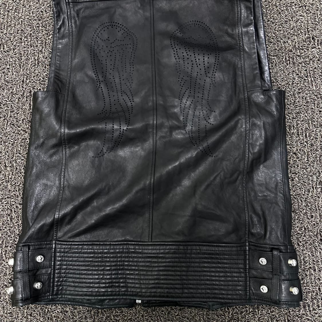 패리스힐튼 여성 양가죽 베스트 조끼 블랙 55사이즈 상품이미지7