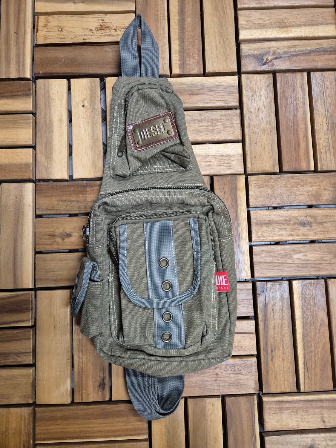 Diesel 디젤 카고 밀리터리 슬링백 상품이미지1