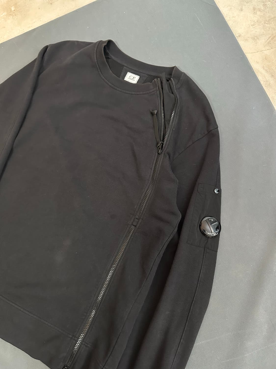 Cp company sweater Xl (105-110) 상품이미지3