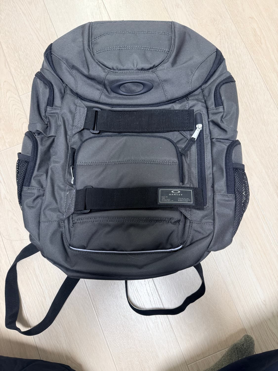 오클리 엔듀로2.0 백팩 상품이미지3