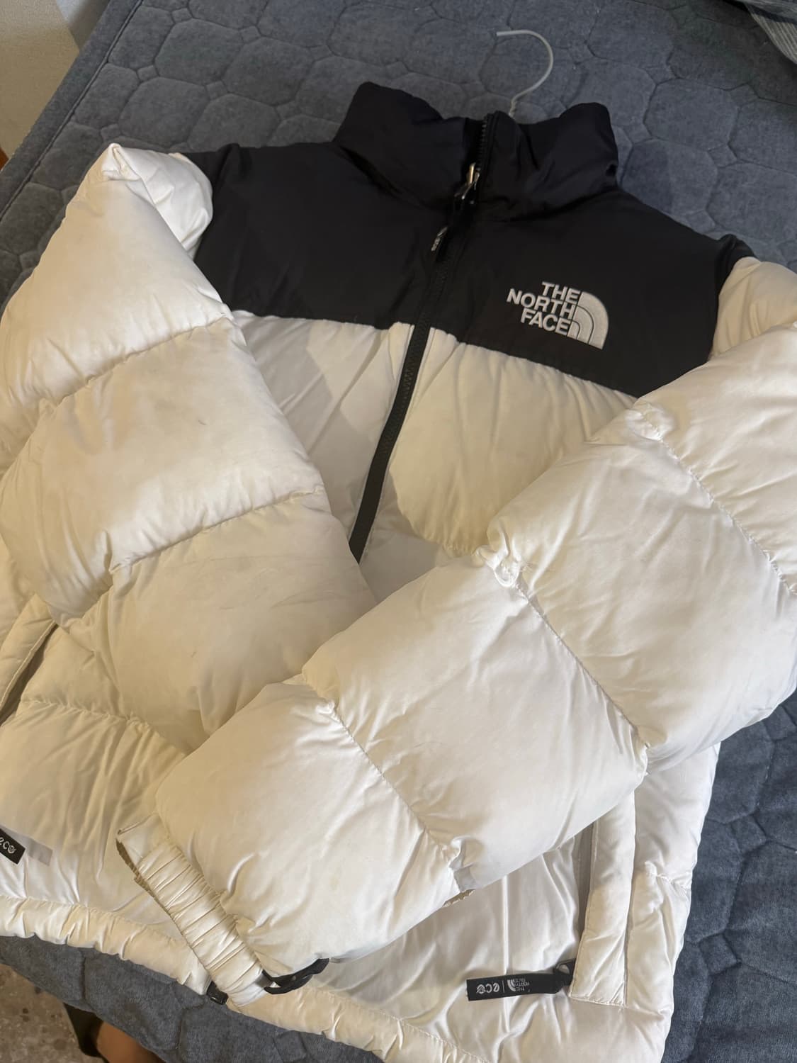 노스페이스 1996 에코 눕시 자켓 화이트 상품이미지2