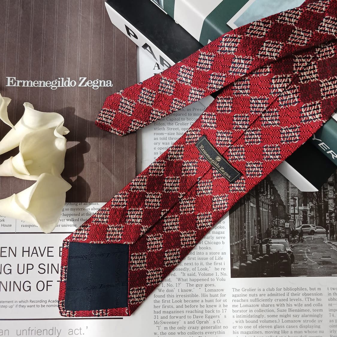 에르메네질도 제냐 레드 자카드 패턴 넥타이 9.5cm A등급 E881
 상품이미지5
