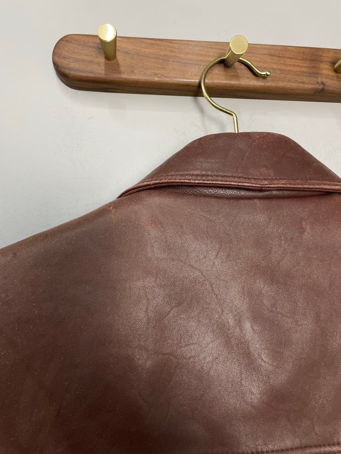 입생로랑 브라운 레더 자켓 H2341 상품이미지10